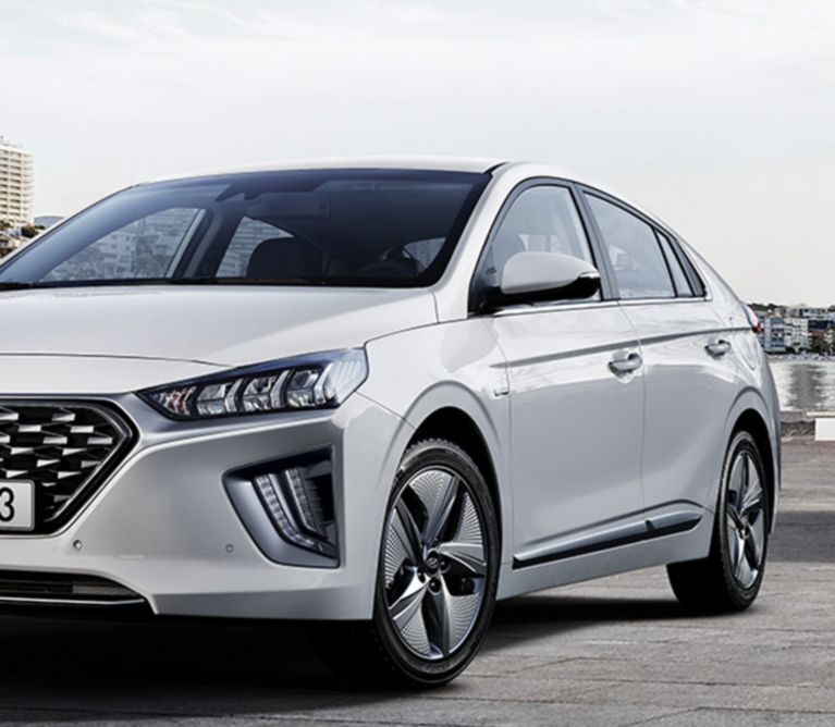 Hyundai ioniq hybrid plugin discount